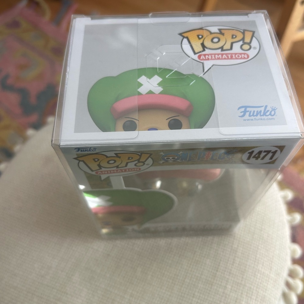 Funko Pop! Vinyl Choppermon Flocked #1471 With Protector One Piece (Exclusive) - Picture 3 of 11